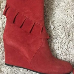 Cordani Valdis-Low Red Suede Wedge Boot Sz 6